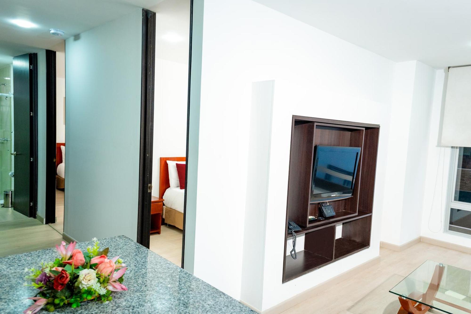 122 Plaza Apartahotel Bogotá Extérieur photo